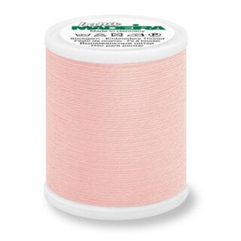 Fil à coudre effet laine Madeira “Lana 12” 200m – col. 3919/Baby pink