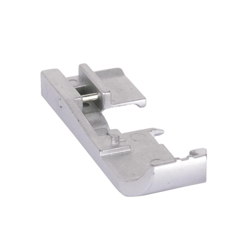 Pied à semelle plate